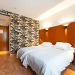 多纳沃卡酒店