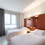 多纳沃卡酒店 酒店 3*