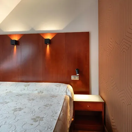 Dona Urraca Hotel