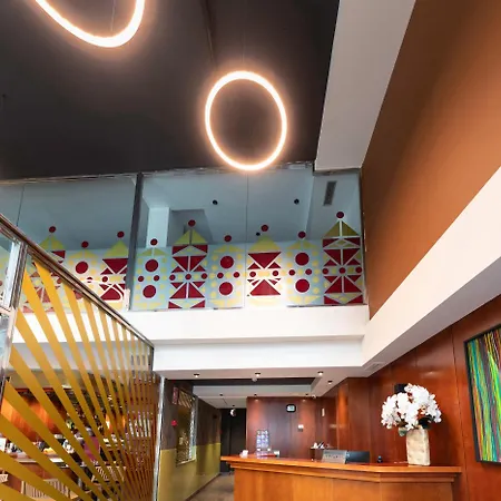 多纳沃卡酒店 3*