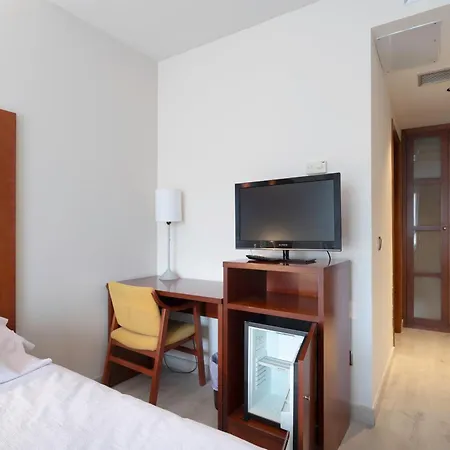 Dona Urraca Hotell