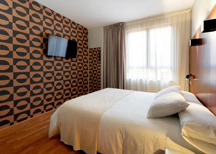 Dona Urraca Hotel 3*